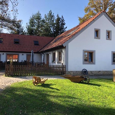 Apartmany Kojakovice - Trebon Jilovice Luaran gambar